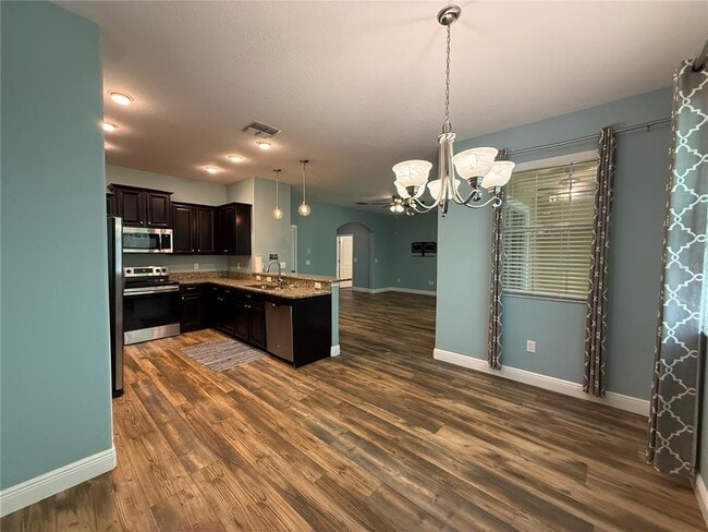 Building Photo - 20515 Grand Vista Ln