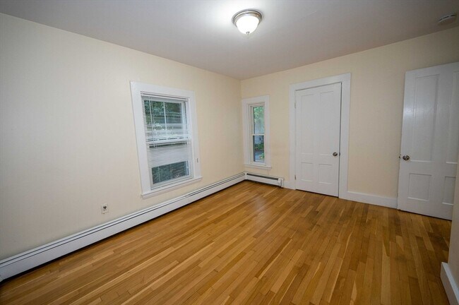 Building Photo - 47-49 Church St