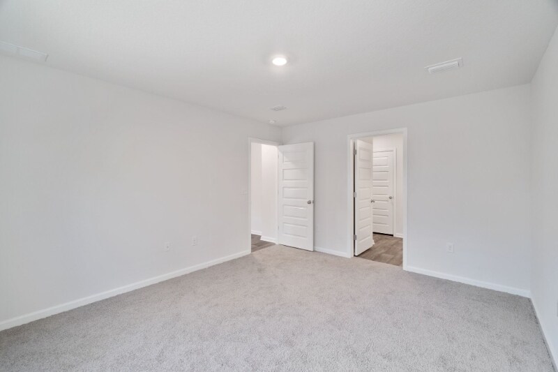 Building Photo - 10593 Queens Gate Cir