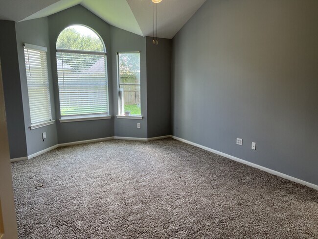 Building Photo - 17411 Little Riata Dr
