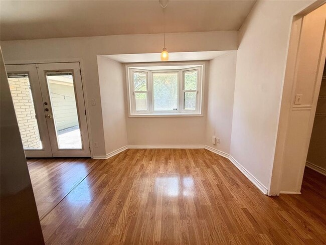 Building Photo - 6301 Emory Ln