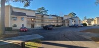 Building Photo - 1025 Plantation Dr W