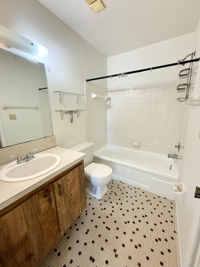 Building Photo - 9209 Seminole Blvd