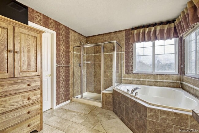 Building Photo - 21032 E Greenwood Pl