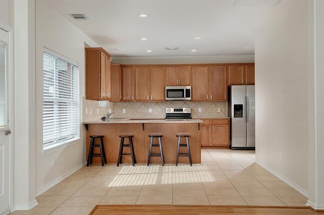 Building Photo - 138 E Spindle Tree Cir