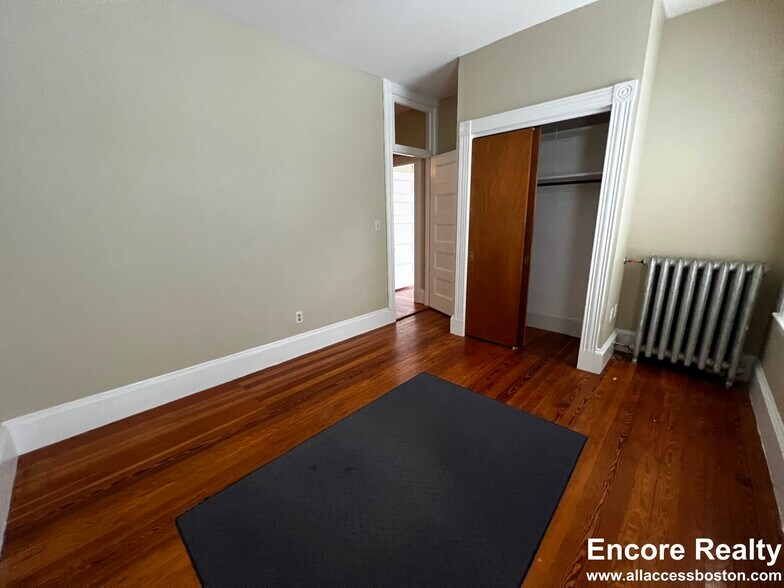 Building Photo - 759 Boylston St