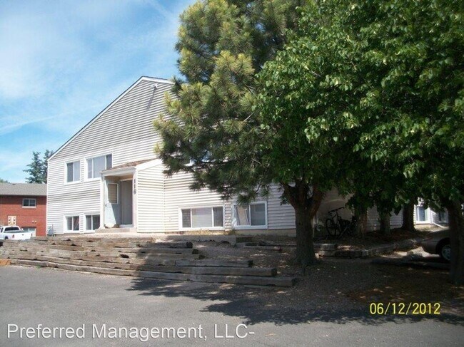 Primary Photo - 116 Camelot Ct