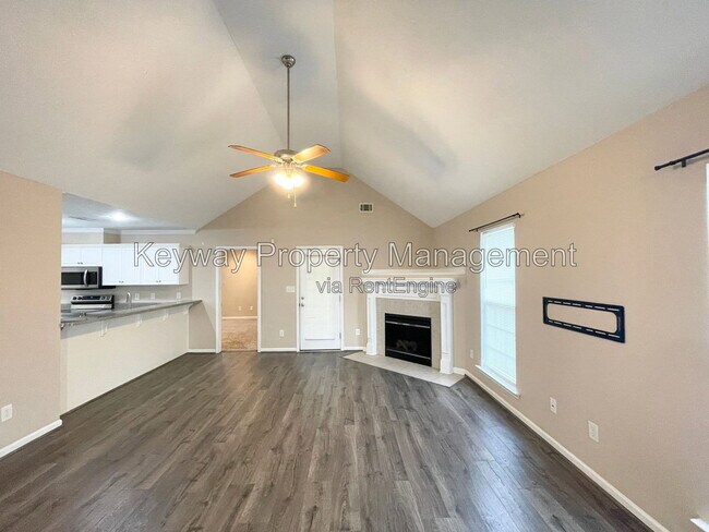 Building Photo - 749 Michelle Ct