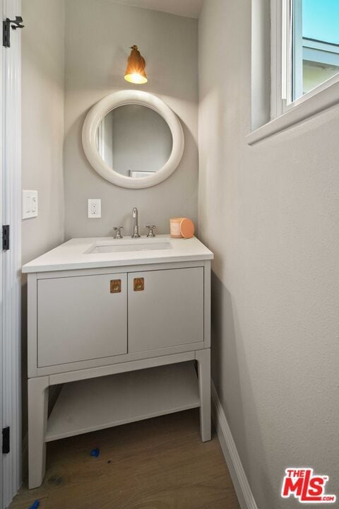 Building Photo - 5622 Babbitt Ave