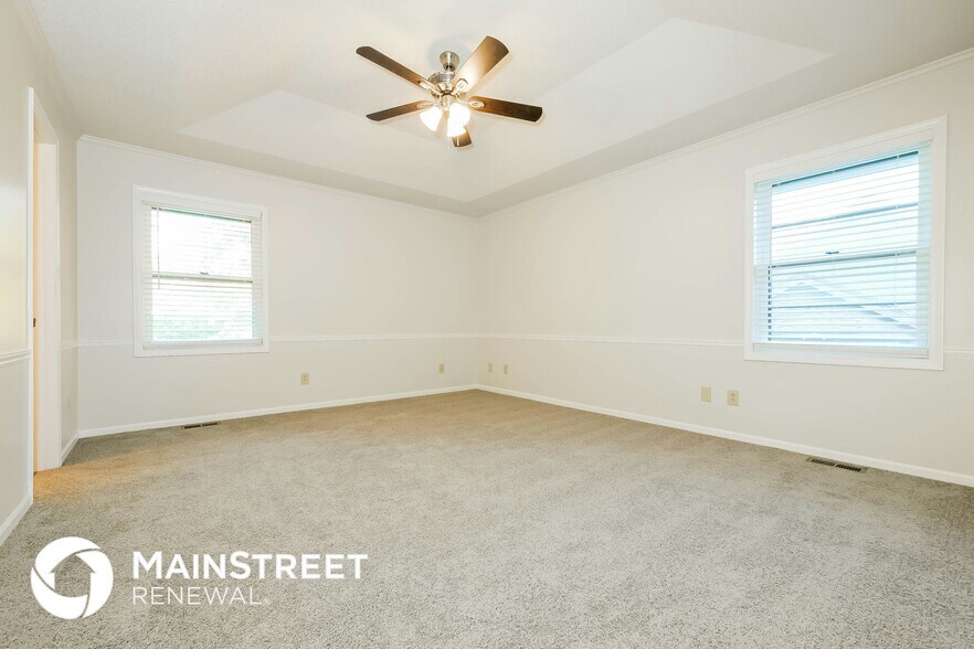 Building Photo - 408 SE Brownfield Dr