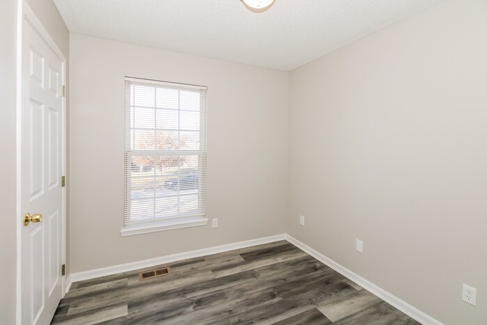 Building Photo - 11205 N Ditman Ave