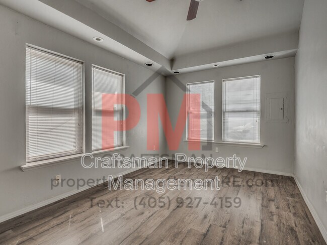 Building Photo - 1514 NW 18th St