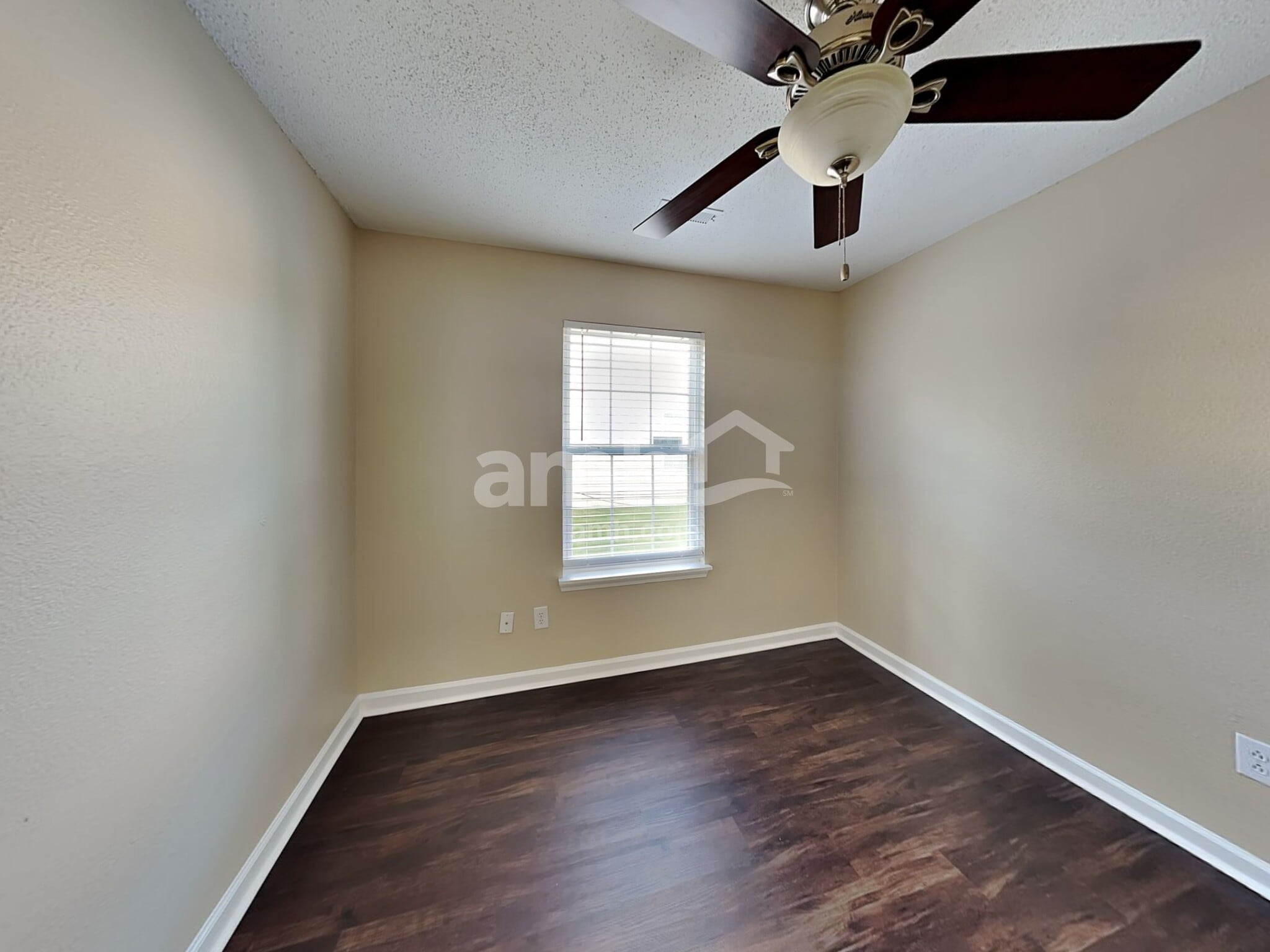 Building Photo - 5452 Wood Hollow Dr