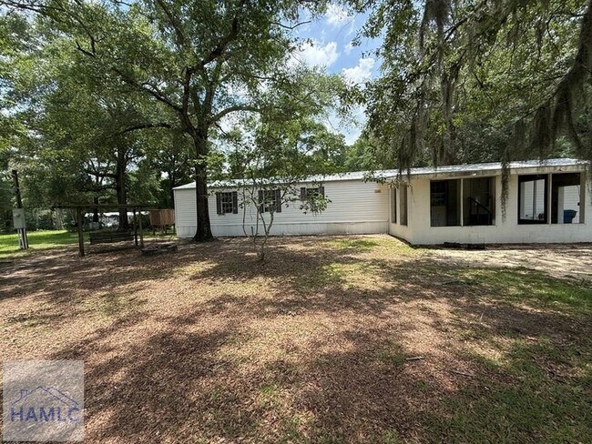 Building Photo - 106 Cravey Ln
