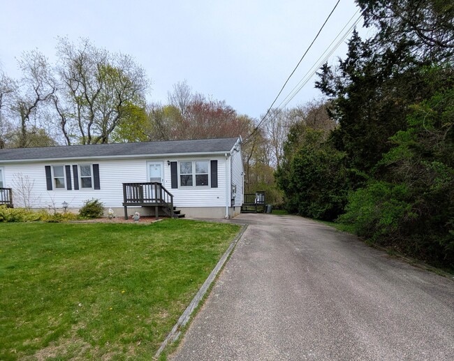 Building Photo - 6B Beatrice St