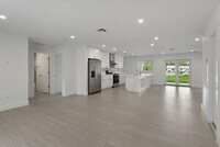 Building Photo - 13177 47th Ct N