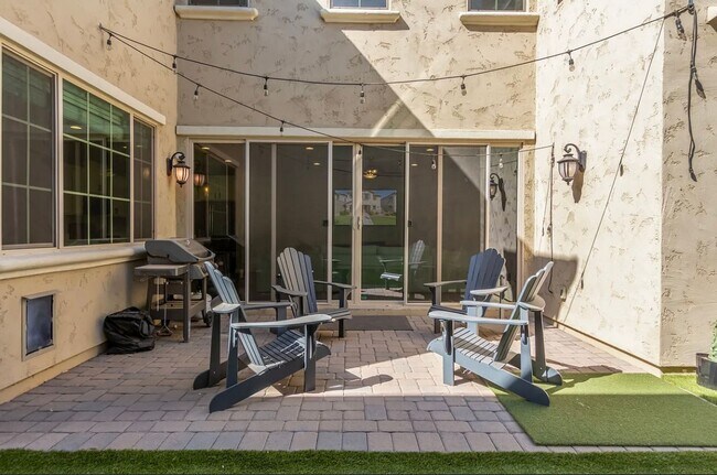 Building Photo - Welcome to your next home at Cooley Station!