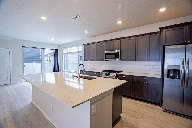 Building Photo - 24361 E Harrier Lp