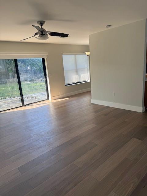 Building Photo - 640 SW 11th Ave