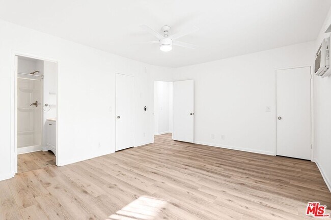 Building Photo - 2242 S Bentley Ave