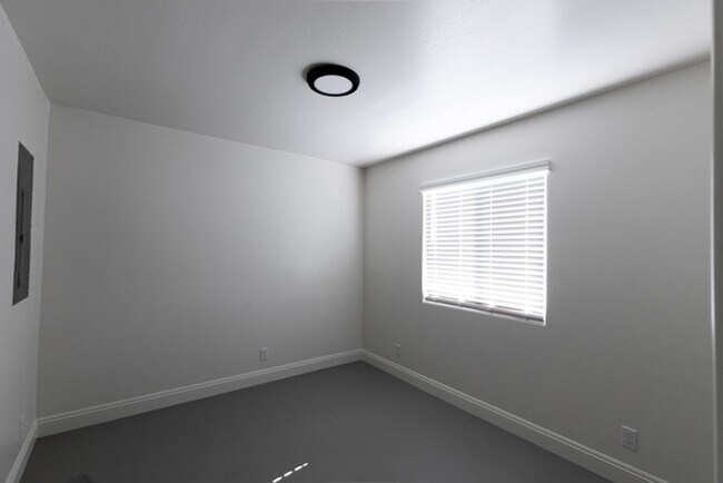 Building Photo - 1524 Porter St