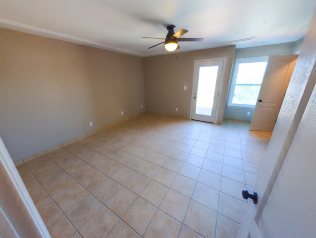 Building Photo - 1397 James Dudley Dr