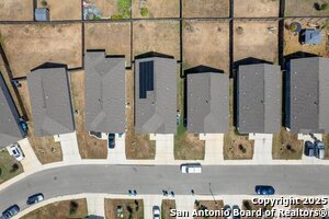 Building Photo - 615 Bean Bnd