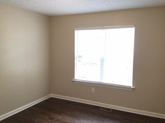 Building Photo - 2279 Halcyon Way