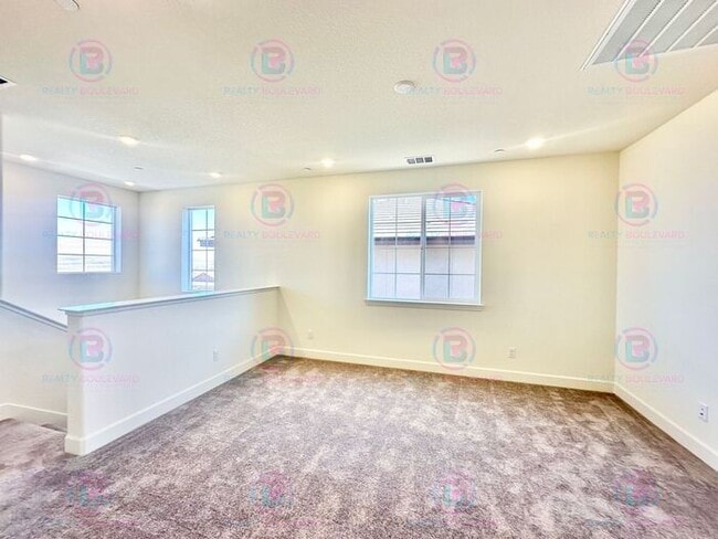 Building Photo - Brand New Lennar Home in the Five Ridges C...