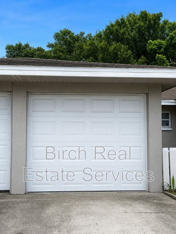 Building Photo - 1017 Amble Ln