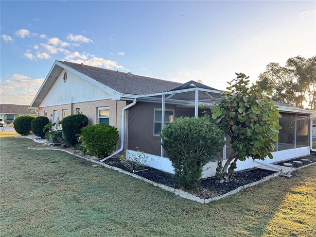 Building Photo - 1008 Yellowbird Pl