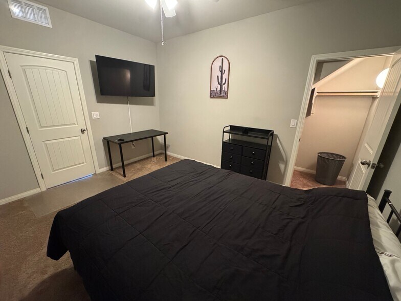 Building Photo - 5686 Alta Peak Ct