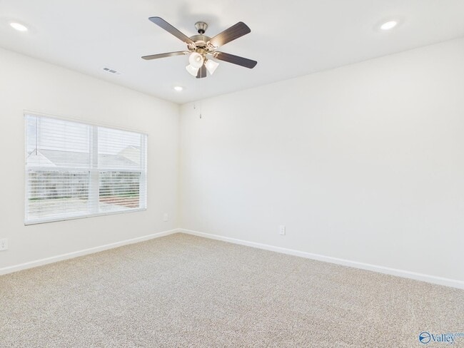 Building Photo - 237 Murphy Ln