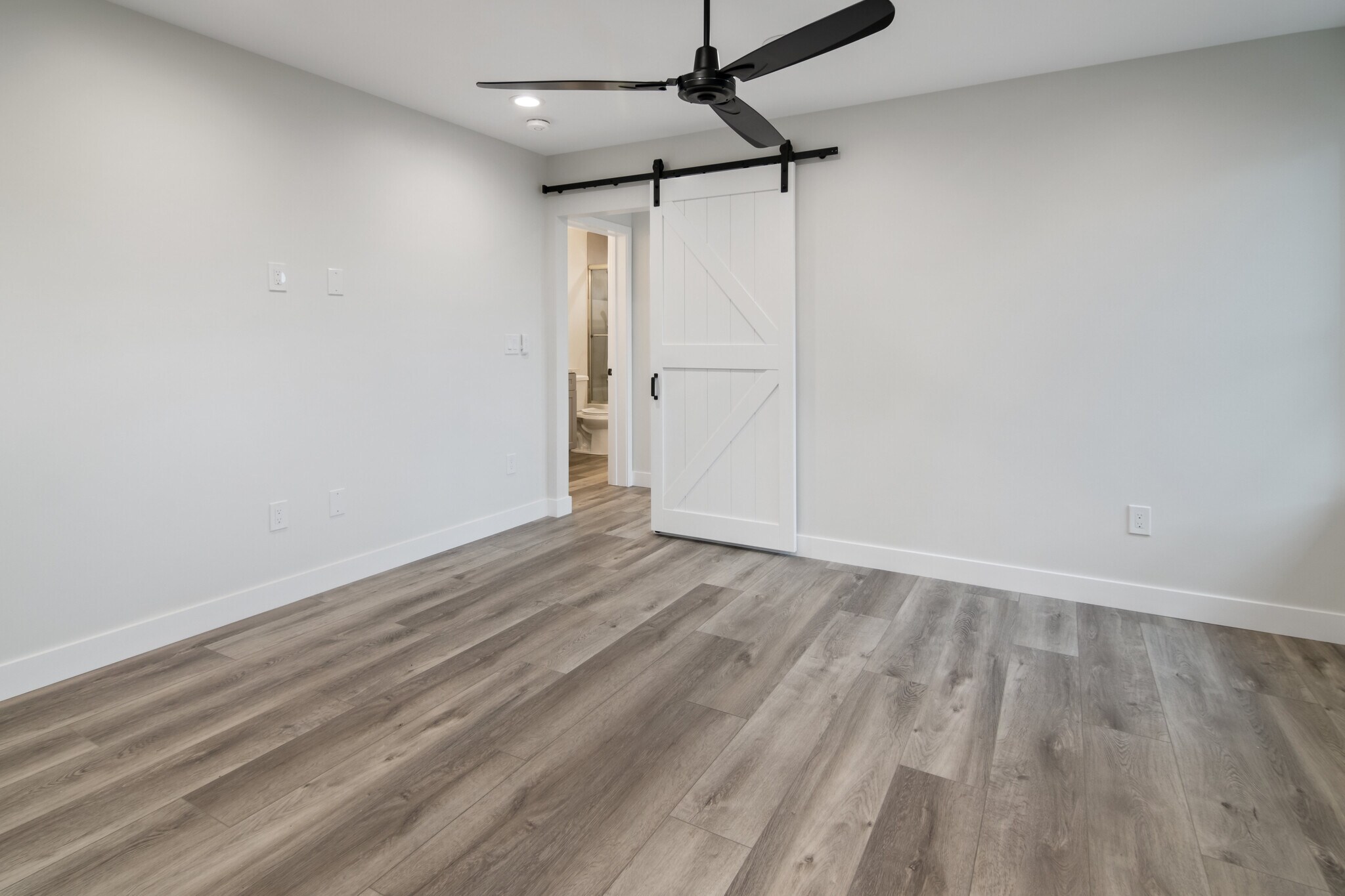 Building Photo - 724 Dodson Way