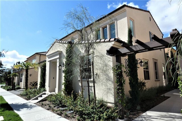 Building Photo - 139 Anthology