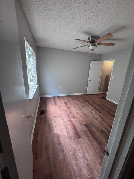 Building Photo - 1456 Flintwood Dr