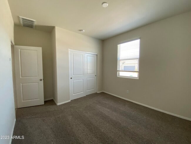 Building Photo - 1166 W Avalon Canyon Dr