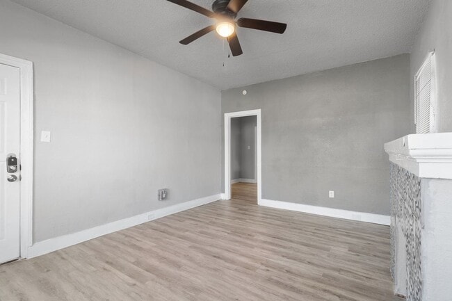 Building Photo - 614 Fulton Ave