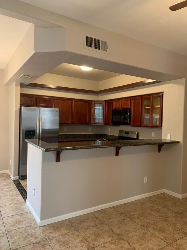 Primary Photo - Beautiful 3 bedroom Condo in Summerlin- 2 ...