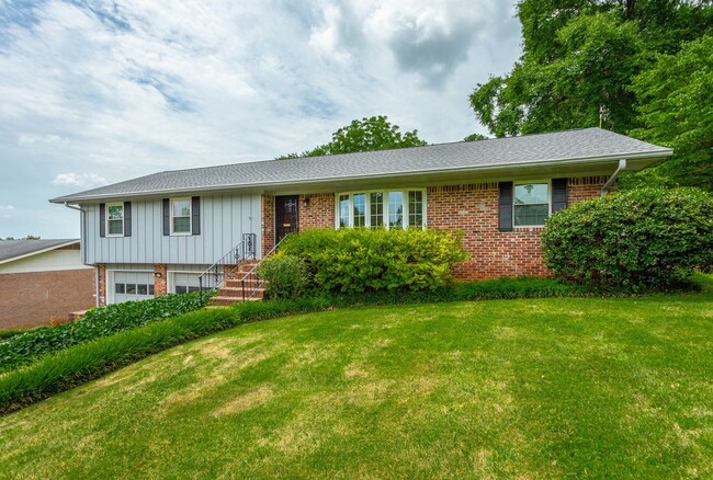 Building Photo - Beautiful East Brainerd Homes