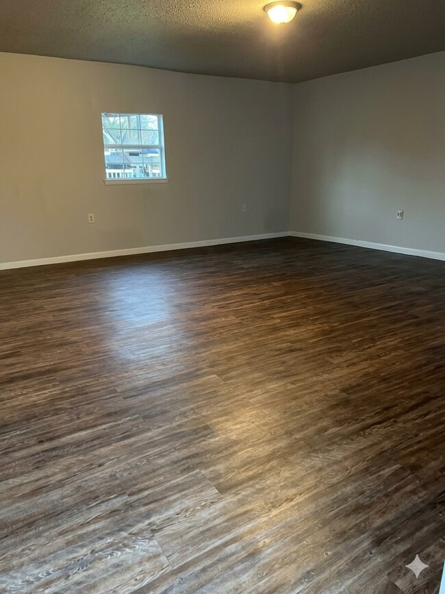 Building Photo - 6109 Wayland St