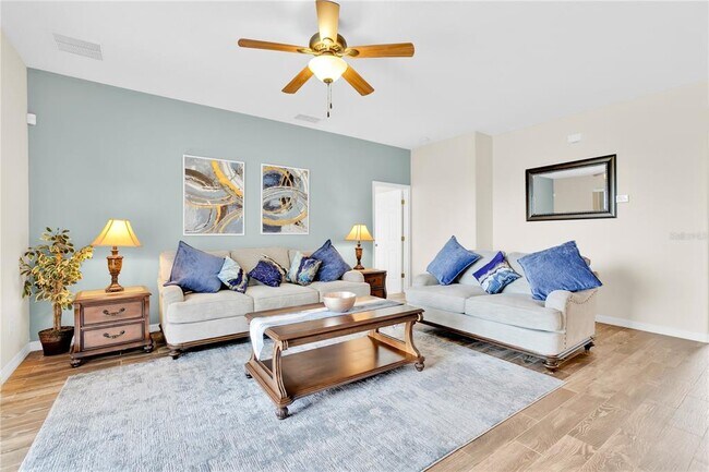 Building Photo - 155 Waltham Ct