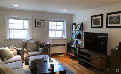 Building Photo - 45 Wyman St