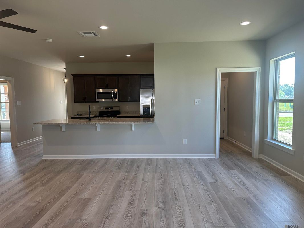 Building Photo - 25729 Raines Ave