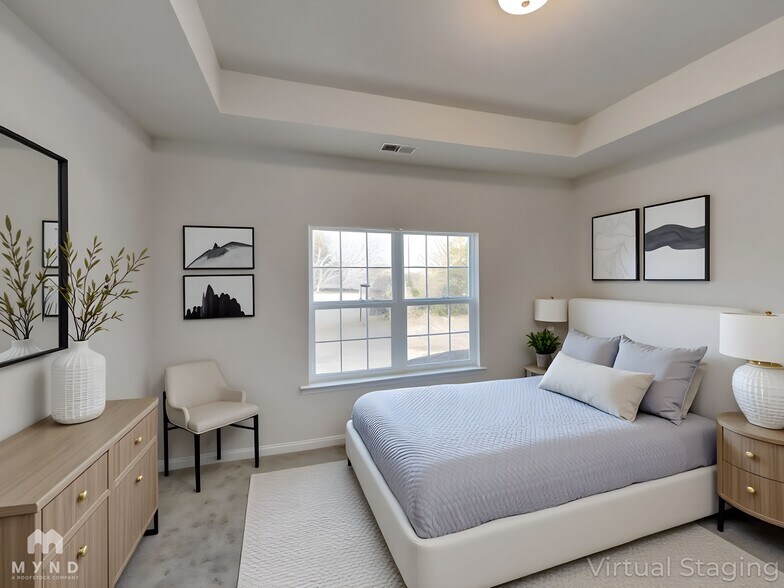 Building Photo - 203 S Skyland Dr