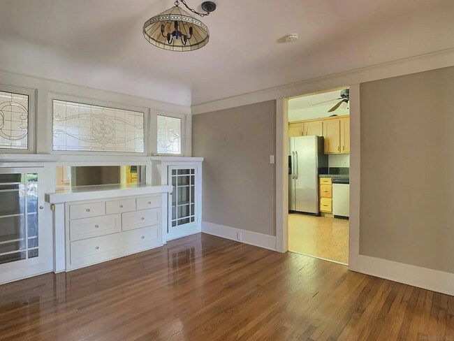 Building Photo - Charming Home with Prime Location & Ample Living Space
