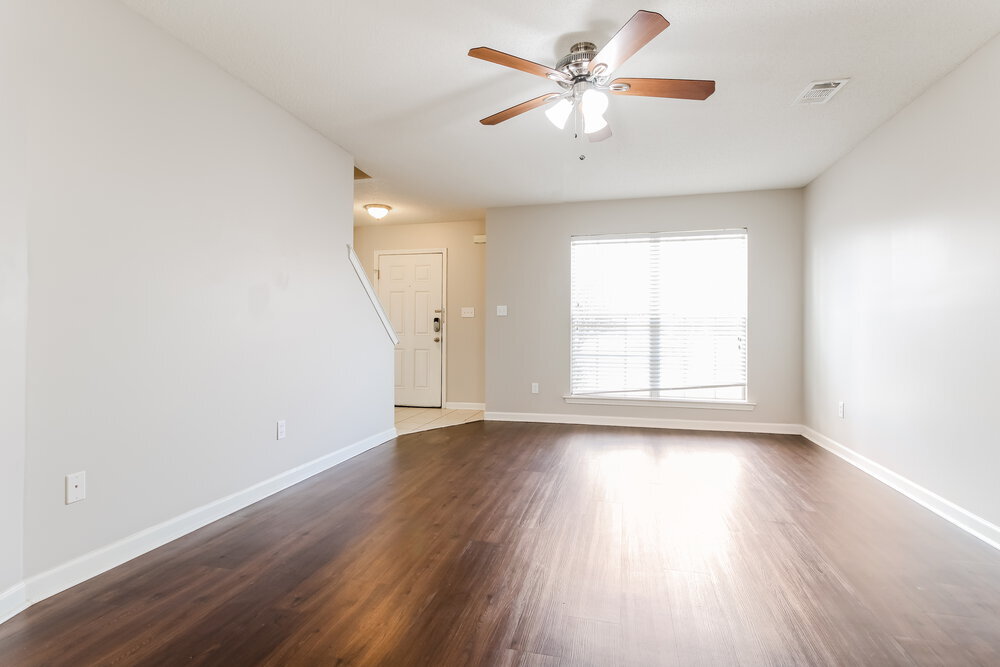 Building Photo - 2792 Shady Well