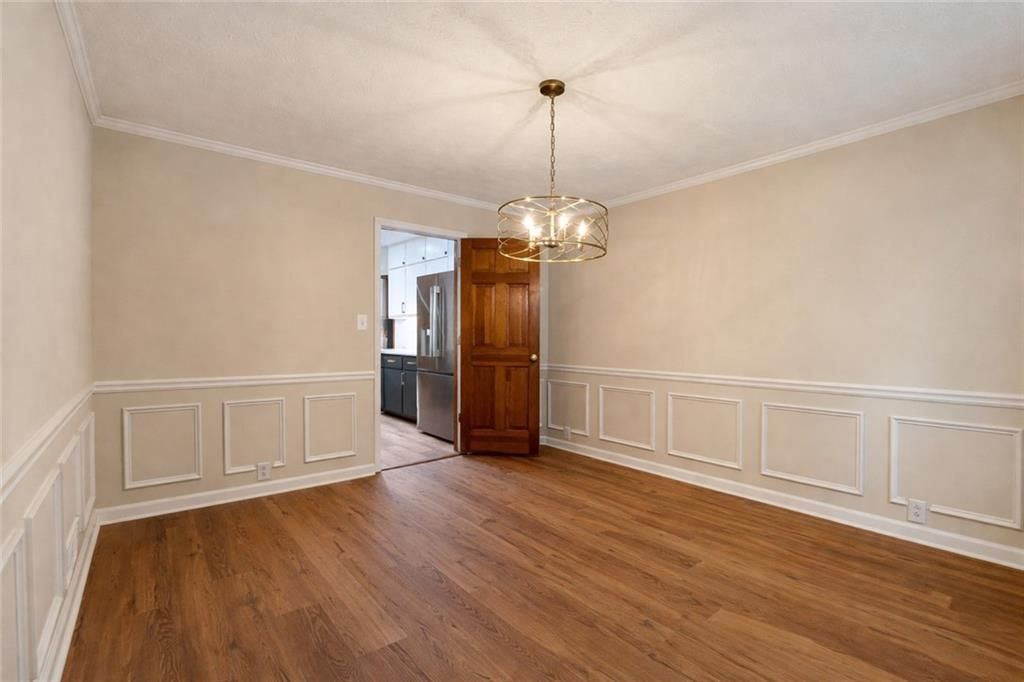 Building Photo - 807 Oak Bridge Ln