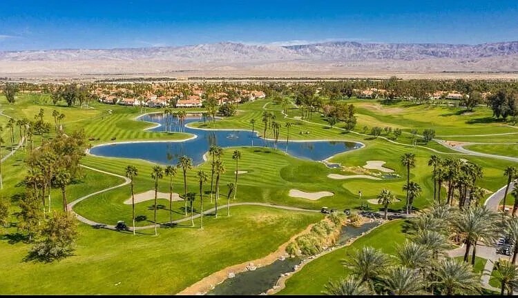 Building Photo - 748 Vista Lago Dr N