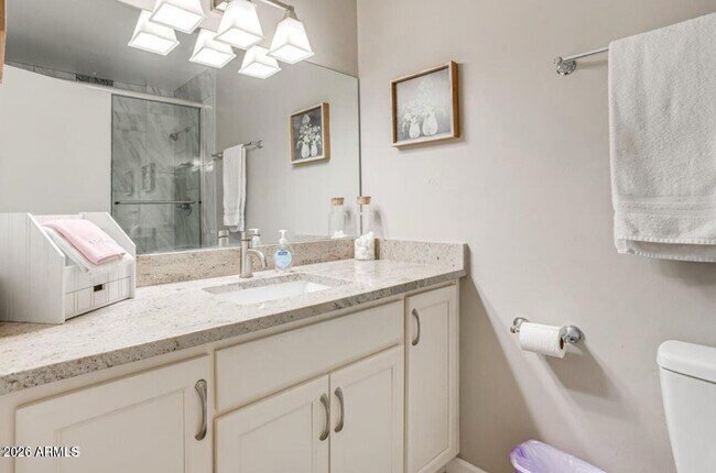 Building Photo - 9819 N 67th Dr